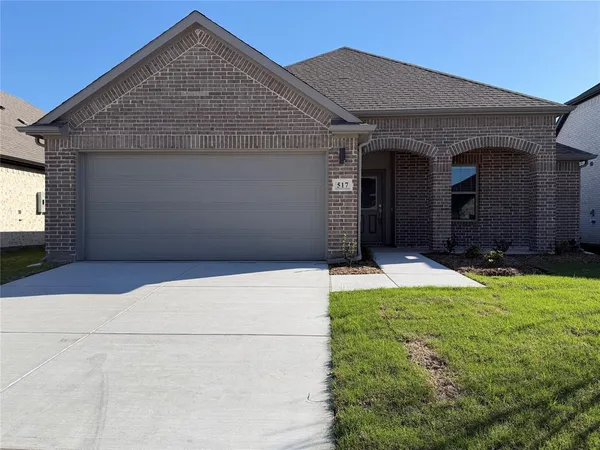$2,500 | 517 River Rdg Drive, McKinney, TX 75071