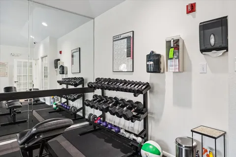 $280,000 | 3231 Allen Parkway, Unit 3204, Houston, TX 77019