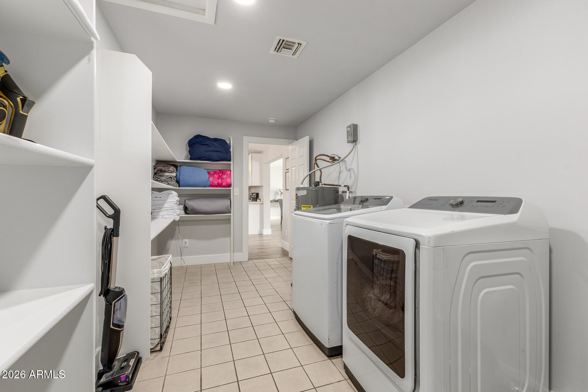 6945 West Merrell Street Phoenix, AZ 85033 - Photo 19 of 23 27 Merrell