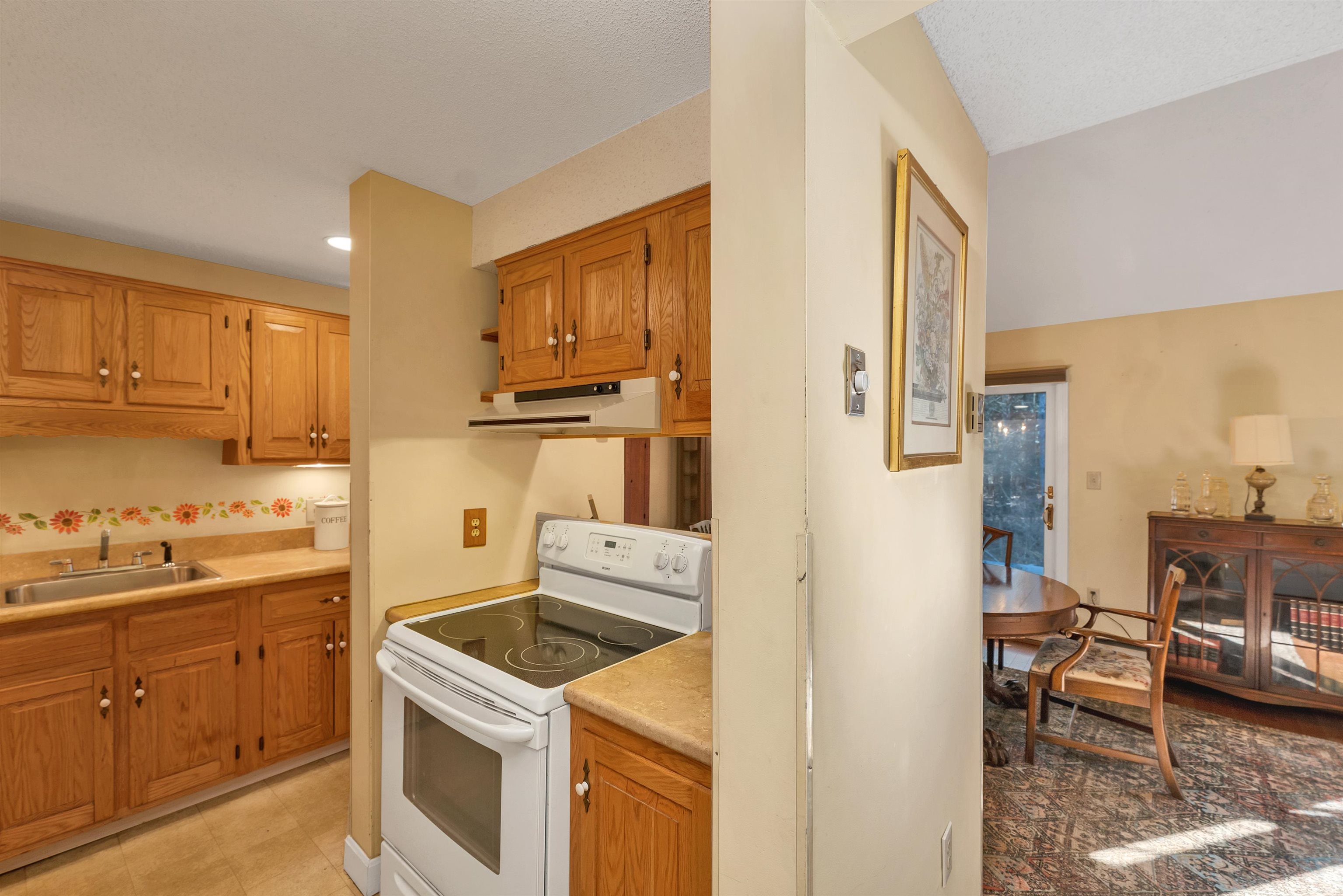 10 Wolfeboro Common Wolfeboro, NH 03894 - Photo 17 of 45