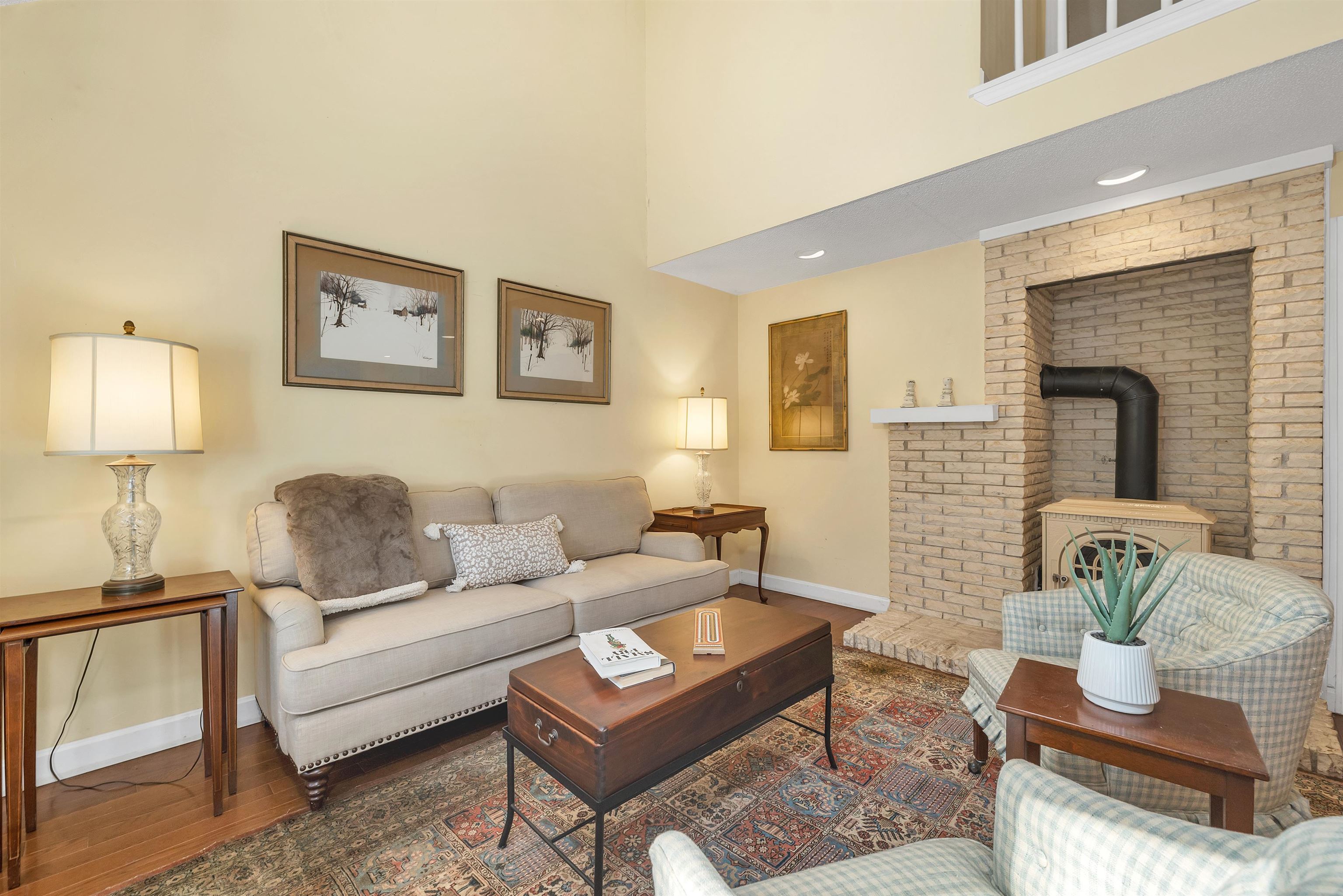 10 Wolfeboro Common Wolfeboro, NH 03894 - Photo 4 of 45