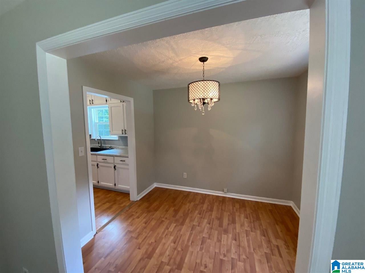 5513 Belpine Trail Birmingham, AL 35210 - Photo 3 of 20