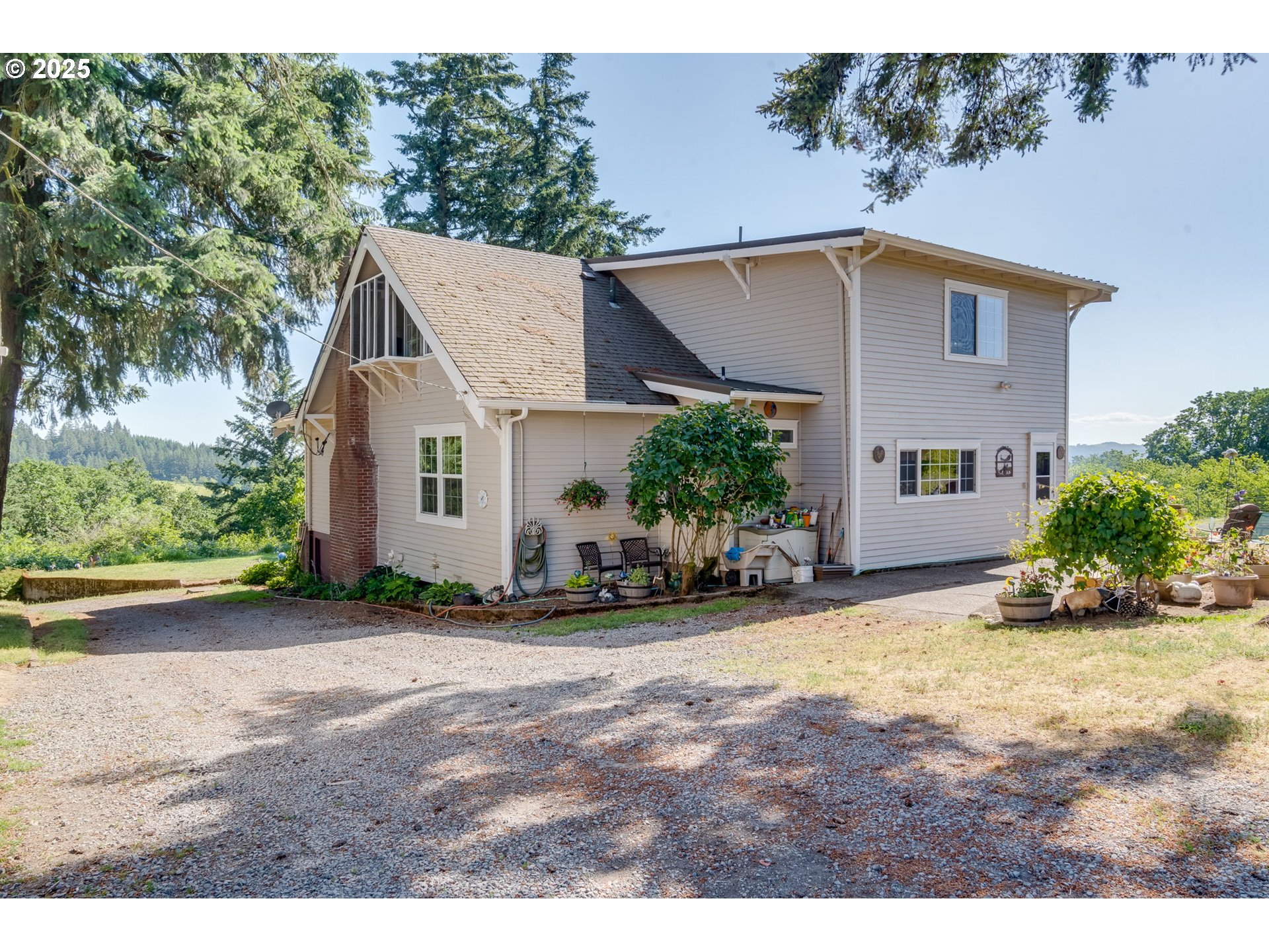 13905 Northeast Quarry Road Newberg, OR 97132 - Photo 3 of 48 Gallery Image 3