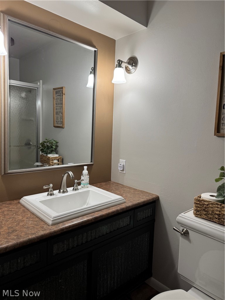 8420 West Ridge Road Elyria, OH 44035 - Photo 26 of 32 down bath