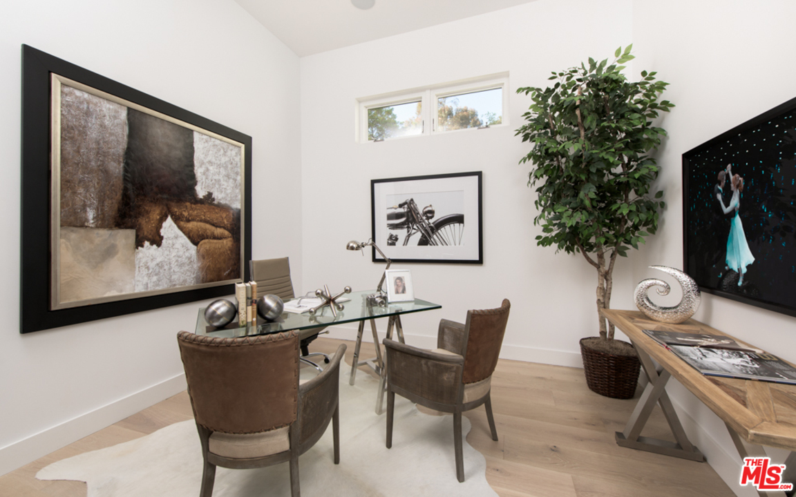 1774 Westridge Road Los Angeles, CA 90049 - Photo 11 of 28