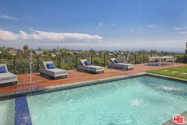 1774 Westridge Road Los Angeles, CA 90049 - Photo 24 of 28