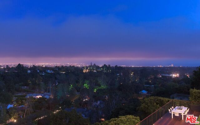 1774 Westridge Road Los Angeles, CA 90049 - Photo 25 of 28