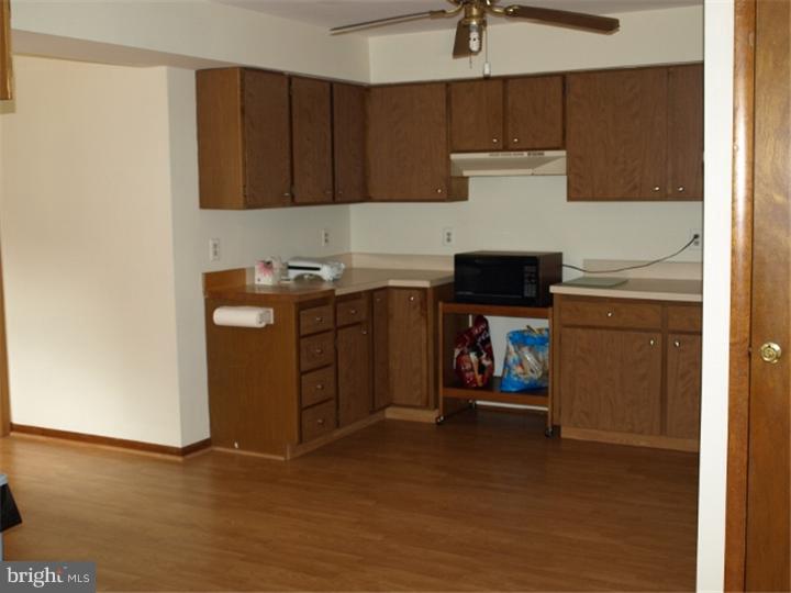 316 Lincoln Road Woodstown, NJ 08098 - Photo 3 of 18 Kitchen