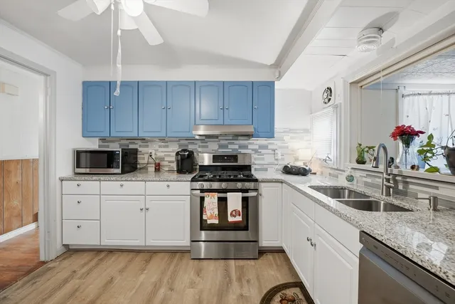 $225,000 | 744 Bradley Road, Springfield, MA 01109