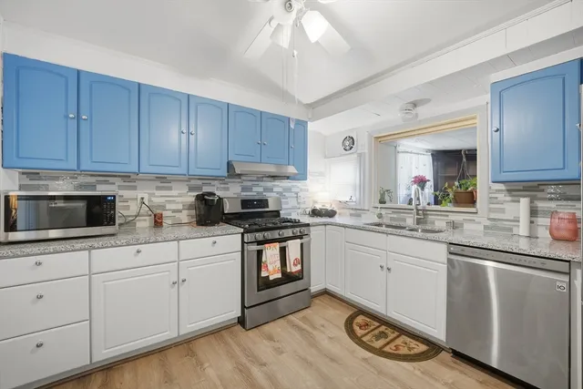 $225,000 | 744 Bradley Road, Springfield, MA 01109