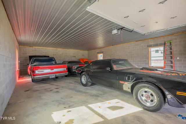 $385,000 | 7695 Greystone Road, Afton, TN 37616