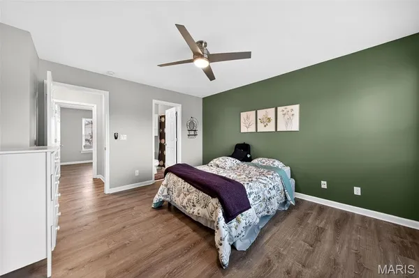 $160,000 | 929 Sugar Lake Court, Unit 7, St. Peters, MO 63376