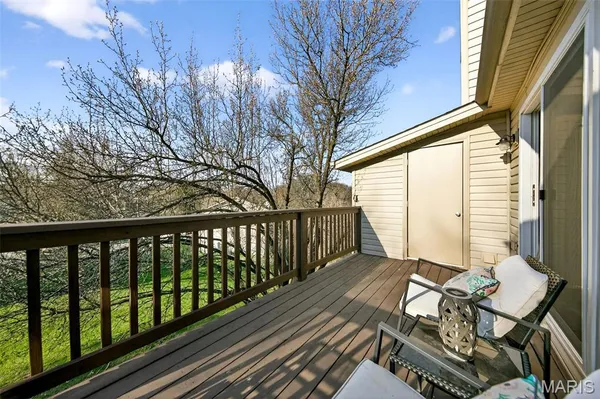 $160,000 | 929 Sugar Lake Court, Unit 7, St. Peters, MO 63376