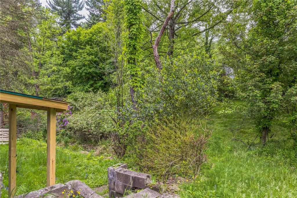 344 Long Road Pittsburgh, PA 15235 - Photo 15 of 15 Gallery Image 15
