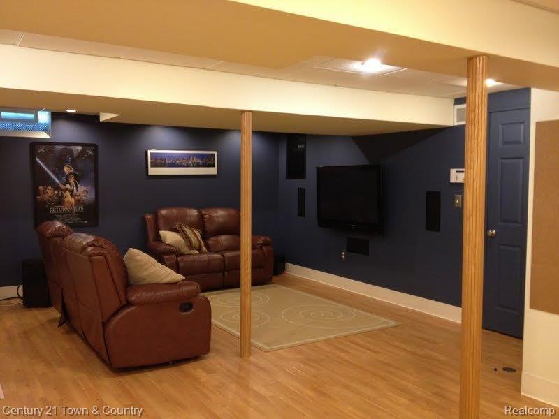 3498 Hazelton Avenue Rochester, MI 48307 - Photo 16 of 24 3498 Hazelton basement 2 (2).jpg
