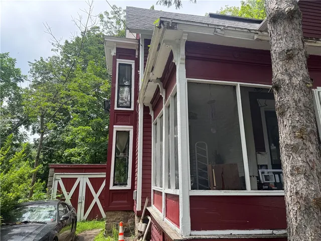 $250,000 | 7 Spring Street, Oneonta, NY 13820