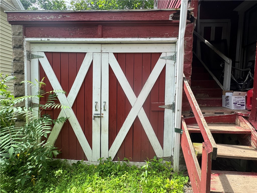 7 Spring Street Oneonta, NY 13820 - Photo 7 of 34