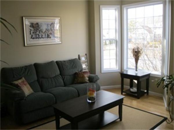515 Raymond Road Plymouth, MA 02360 - Photo 4 of 9 Gallery Image 4
