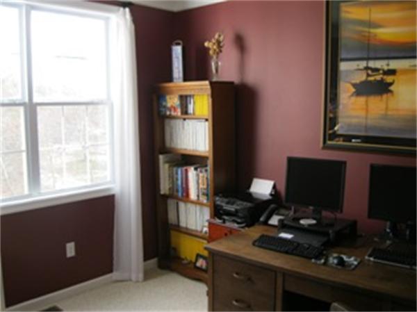 515 Raymond Road Plymouth, MA 02360 - Photo 6 of 9 Gallery Image 6