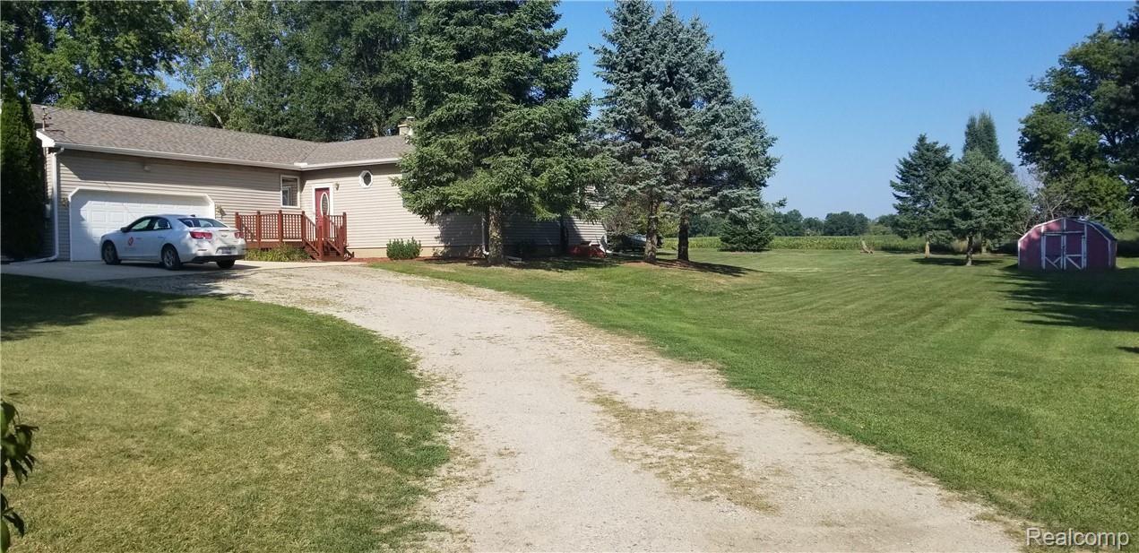 6500 Byron Road Howell, MI 48855 - Photo 33 of 34 20180831_163931.jpg