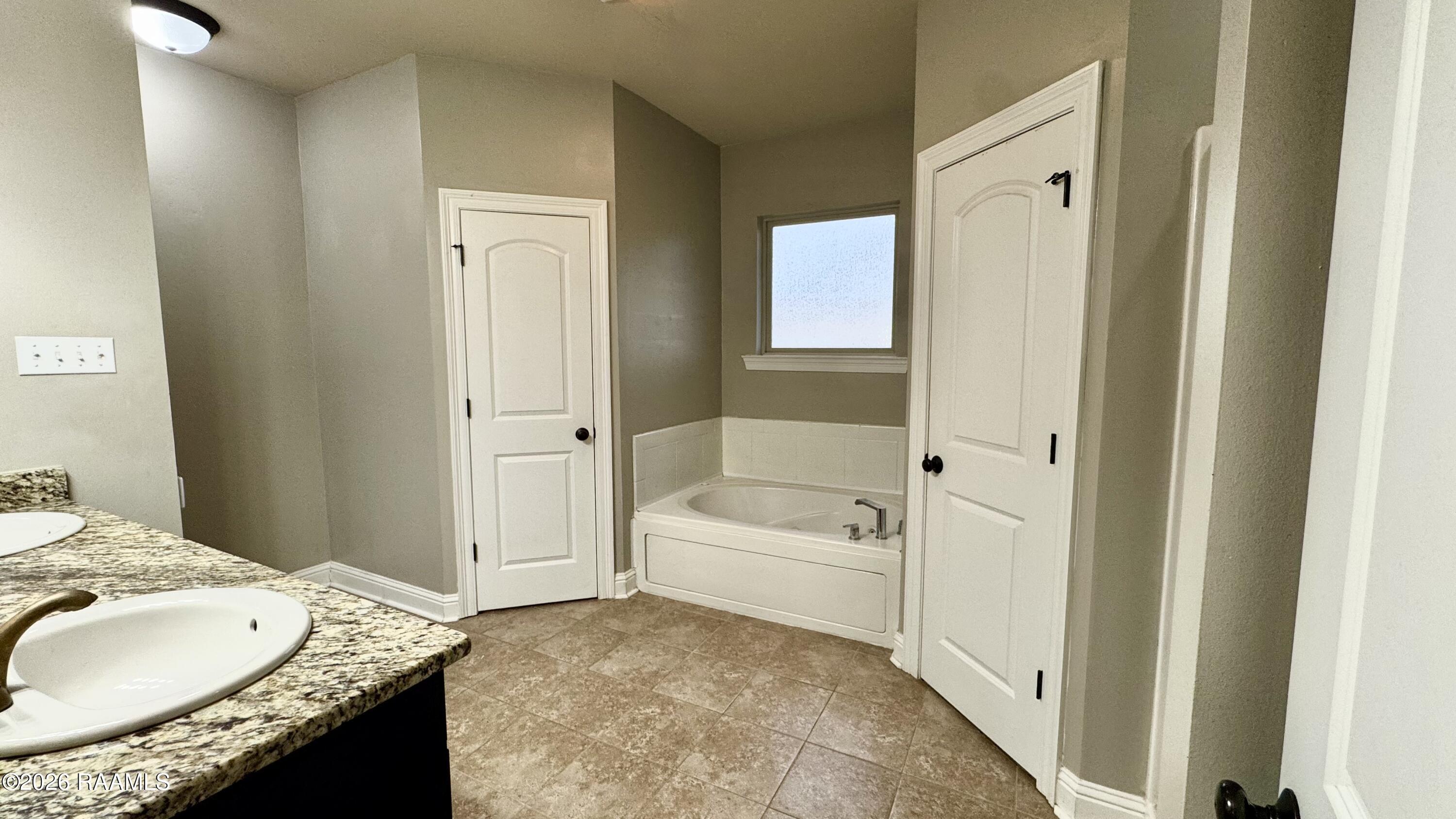 205 Rocky Ridge Street Youngsville, LA 70592 - Photo 7 of 14 IMG_6325 2