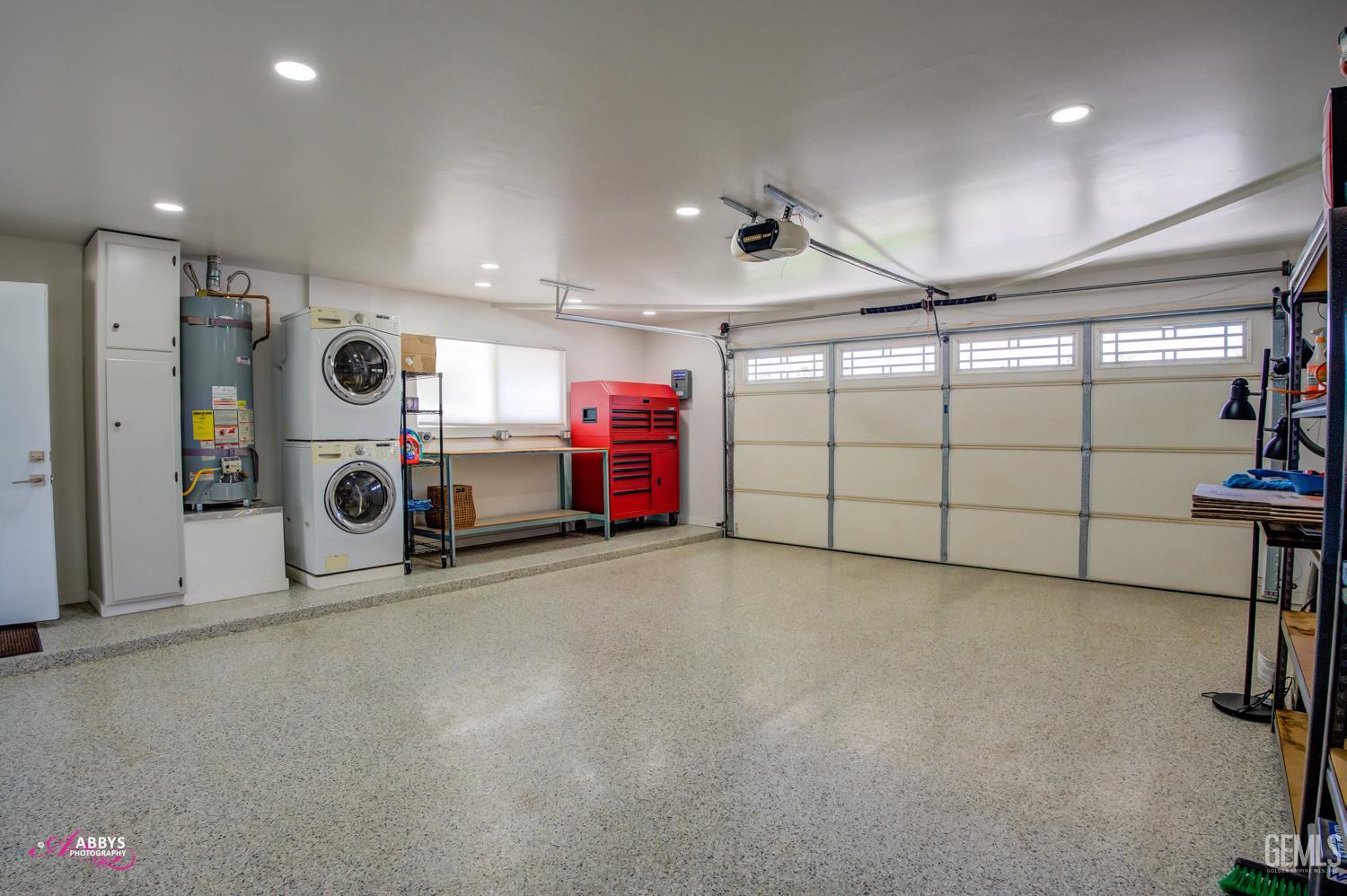 Undisclosed Address Bakersfield, CA 93309 - Photo 21 of 22 a view of a garage