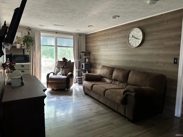 $152,000 | 80 Lane 116 Lake, Lagrange, IN 46761