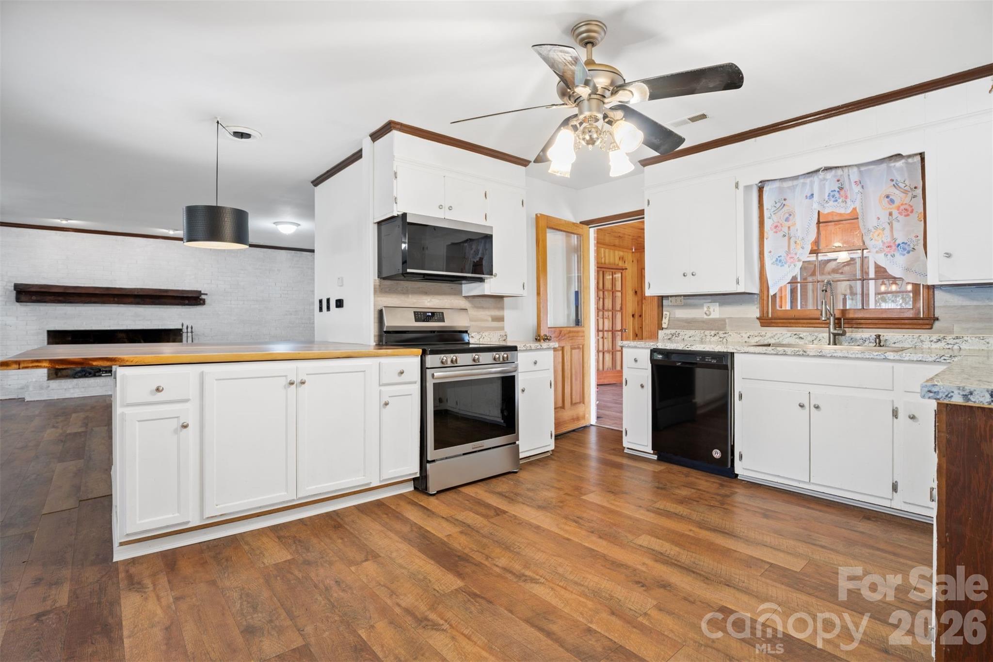 218 State Rd S-29-527 Lancaster, SC 29720 - Photo 8 of 34