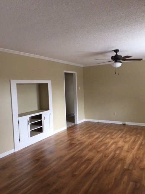 1739 Carter Sims Road Bowling Green, KY 42104 - Photo 6 of 29 Gallery Image 6