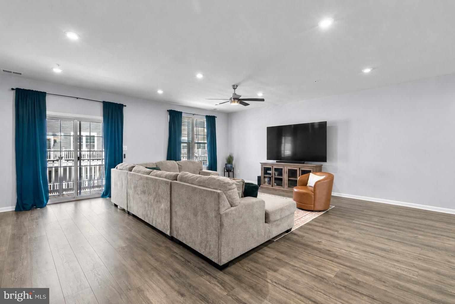 2708 Duvall Ridge Road, Unit 415 Landover, MD 20785 - Photo 10 of 33