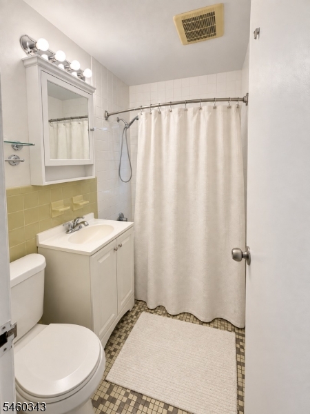 53 Union Street, Unit 2 Montclair, NJ 07042 - Photo 7 of 10 Gallery Image 7