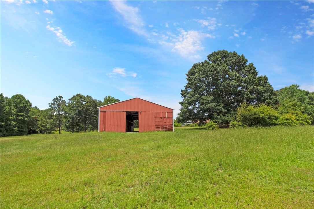 1638 Hicks Store Road Tallassee, AL 36078 - Photo 9 of 50 Gallery Image 9