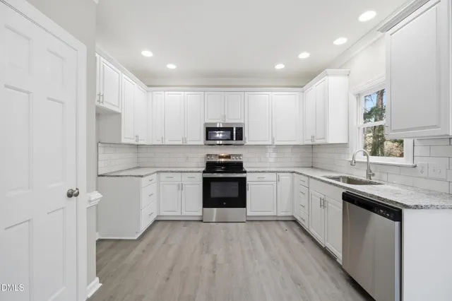 $459,999 | 22 Lafoy Drive, Clayton, NC 27527