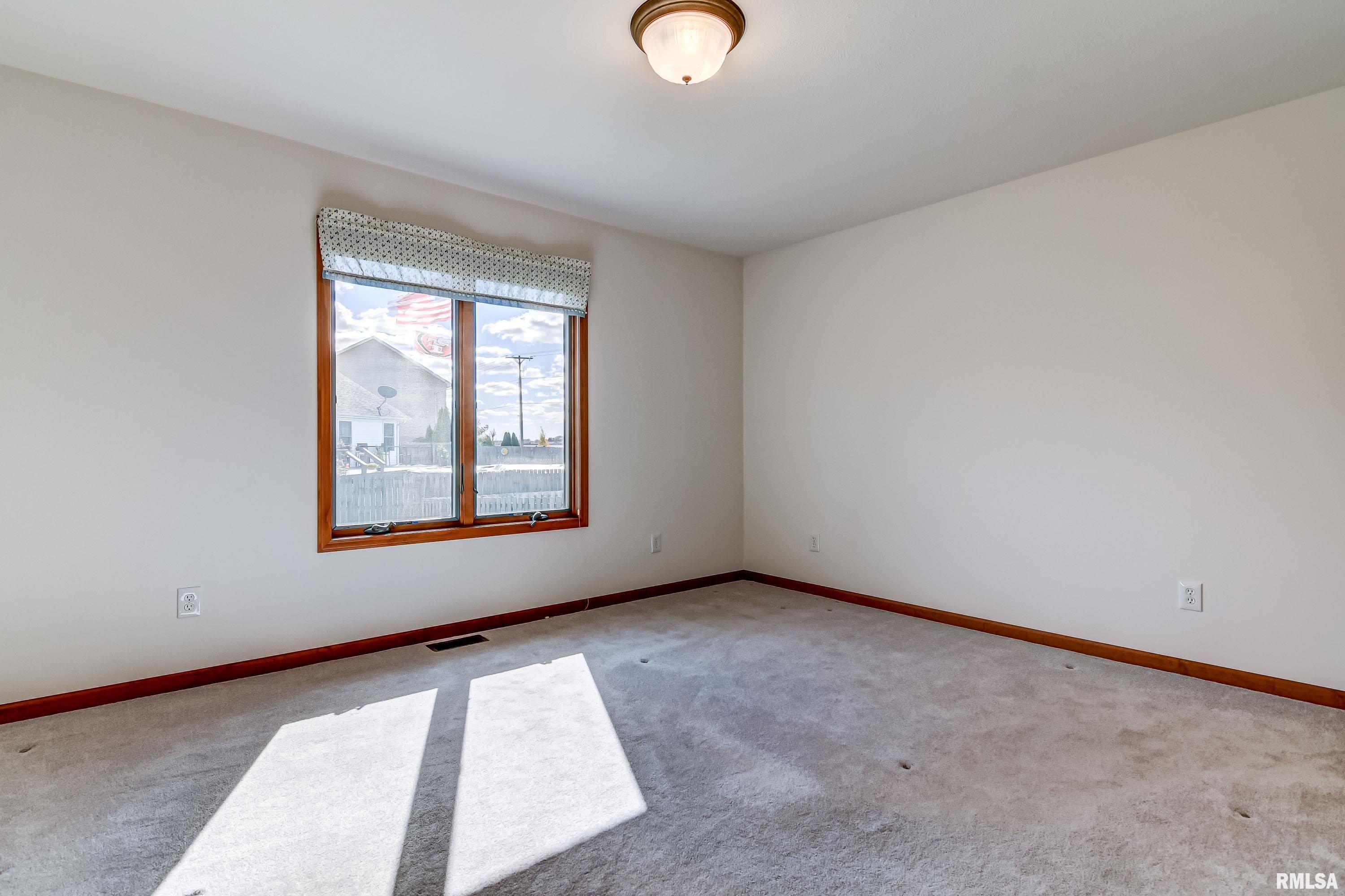 5408 Manhattan Drive Springfield, IL 62711 - Photo 23 of 49 Gallery Image 23