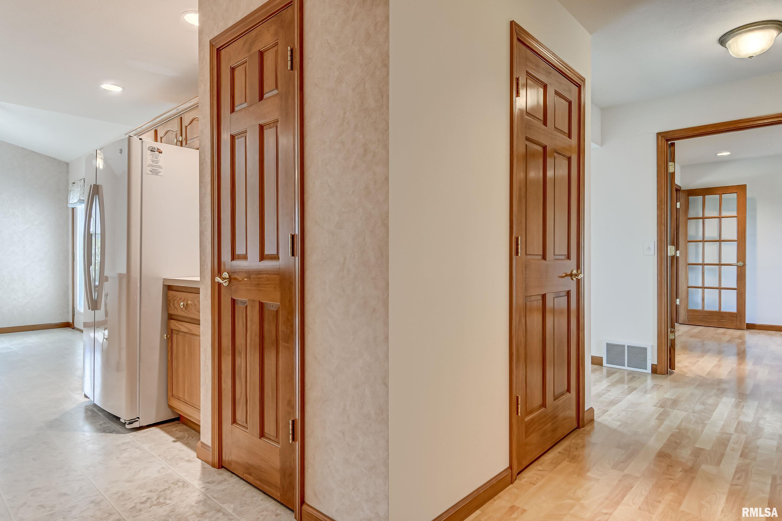5408 Manhattan Drive Springfield, IL 62711 - Photo 33 of 49 Gallery Image 33
