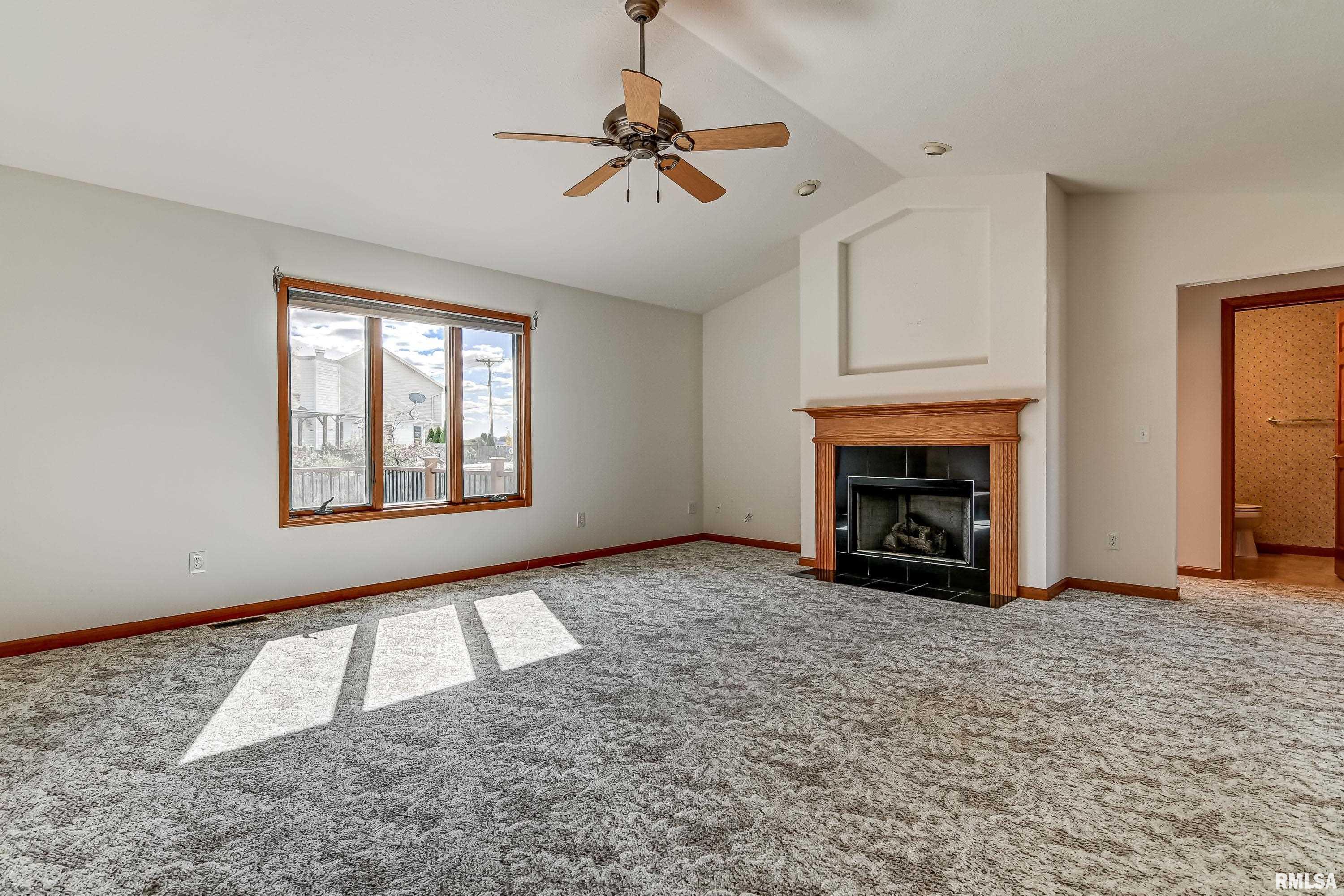 5408 Manhattan Drive Springfield, IL 62711 - Photo 7 of 49 Gallery Image 7