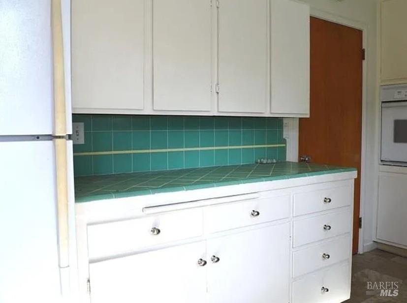 11 Chestnut Avenue San Rafael, CA 94901 - Photo 10 of 13