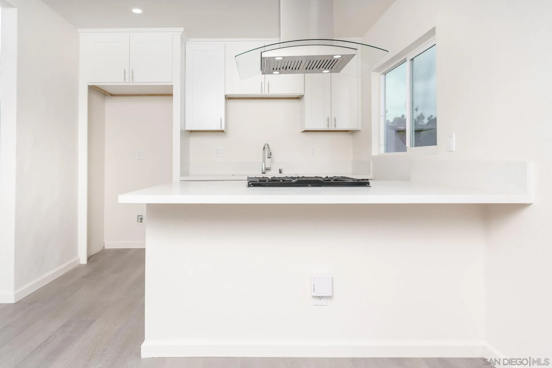 9208 Brookside Circle Spring Valley, CA 91977 - Photo 12 of 31 a view of a kitchen with a sink