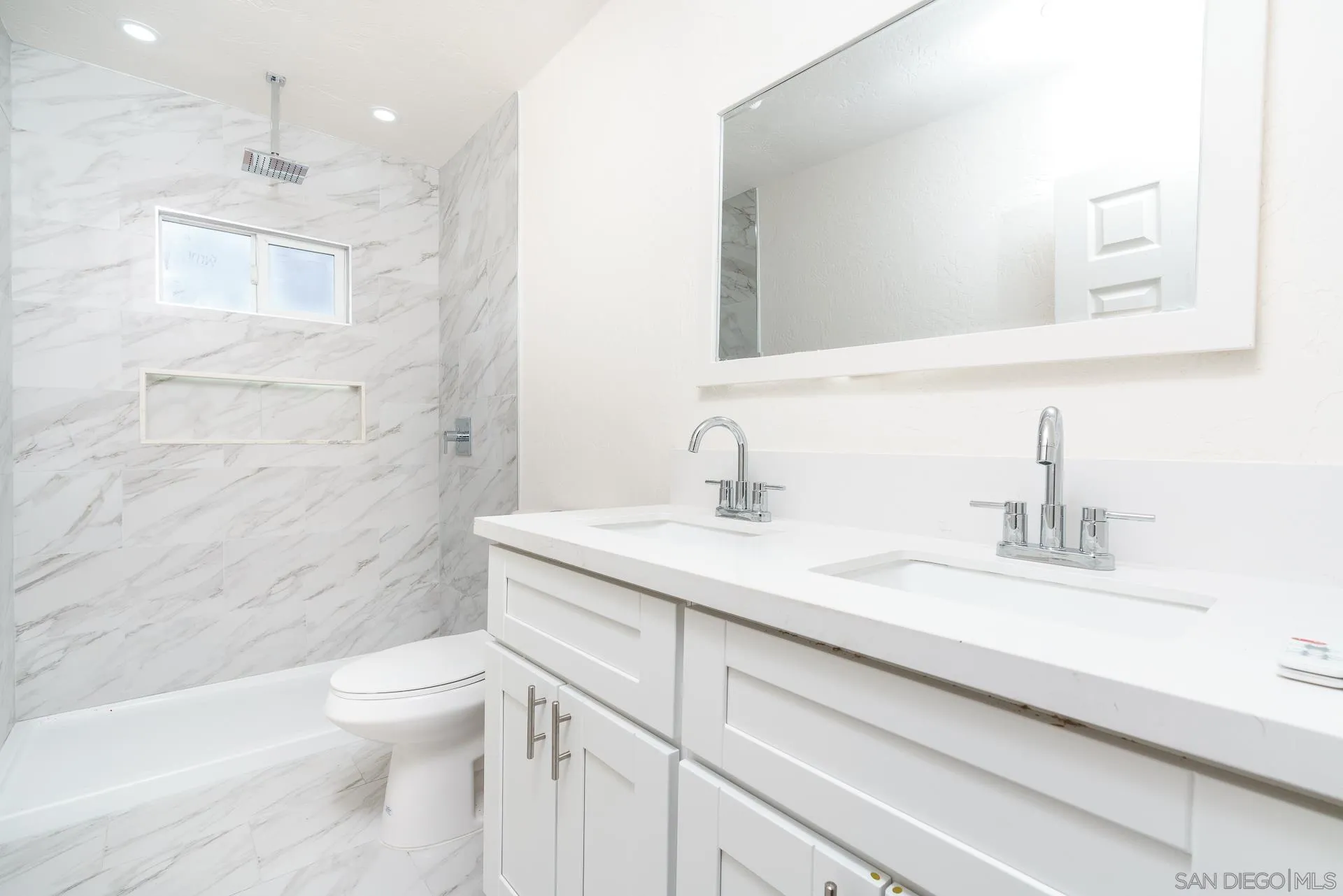 9208 Brookside Circle Spring Valley, CA 91977 - Photo 22 of 31 a bathroom with a granite countertop sink a toilet and a bathtub