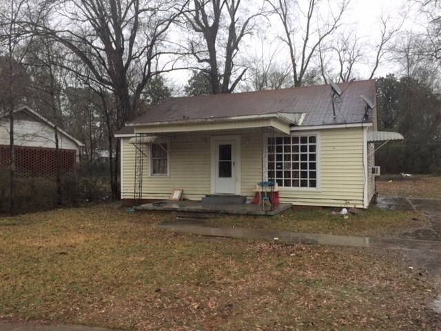 402 Highway 35 Carthage, MS 39051 - Photo 1 of 10 Photo 1