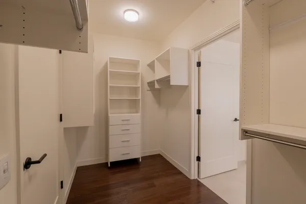 $6,752 | 350 North Canal Street, Unit 3304, Chicago, IL 60654