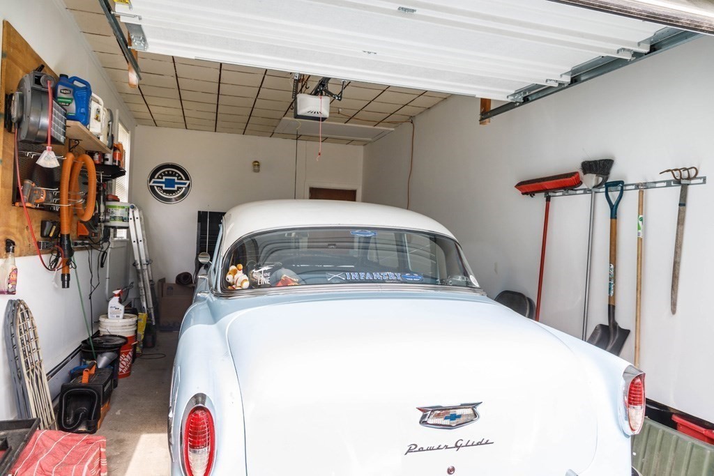 75 East Myrtle Street Orange, MA 01364 - Photo 15 of 28 a utility room with dryer and washer