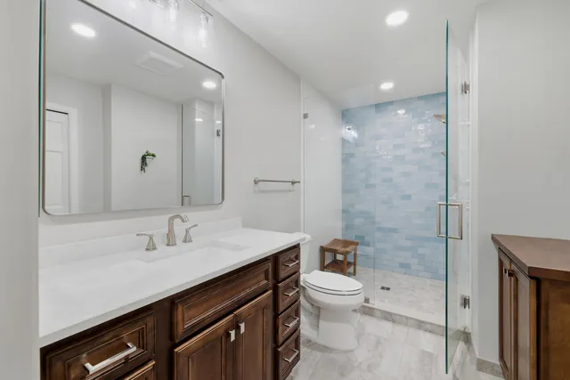 $440,000 | 30915 Timberbrook Lane, Bingham Farms, MI 48025