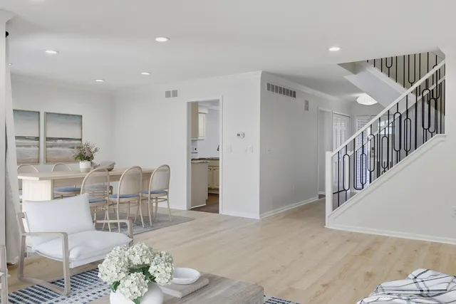 $440,000 | 30915 Timberbrook Lane, Bingham Farms, MI 48025