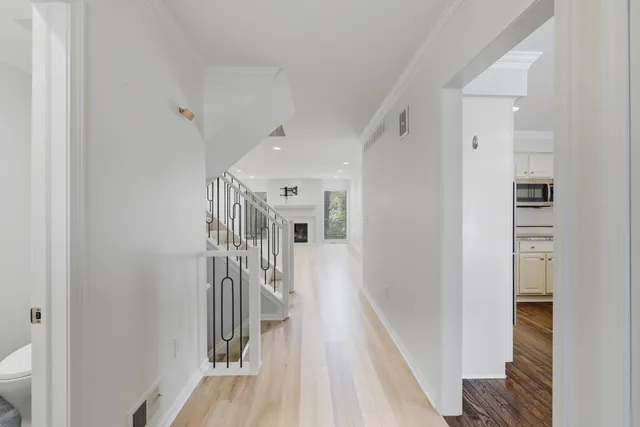 $440,000 | 30915 Timberbrook Lane, Bingham Farms, MI 48025