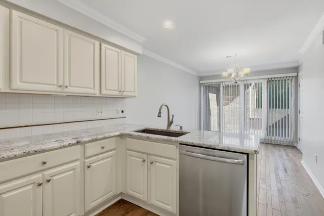 $440,000 | 30915 Timberbrook Lane, Bingham Farms, MI 48025