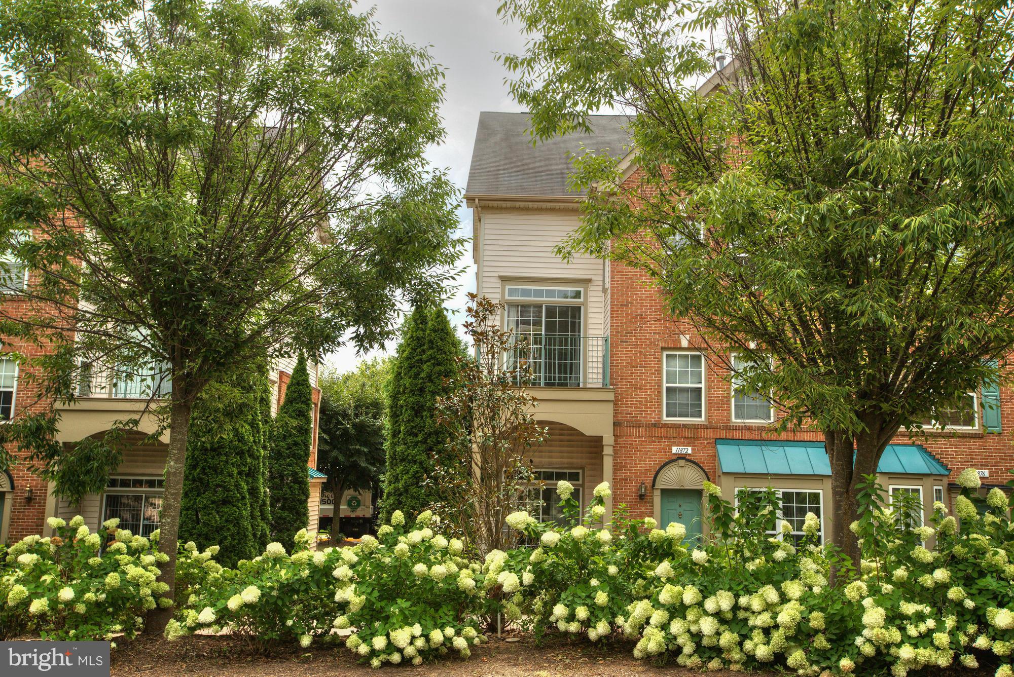 11874 Breton Court, Unit 12B Reston, VA 20191 - Photo 23 of 23 Exterior (Rear)