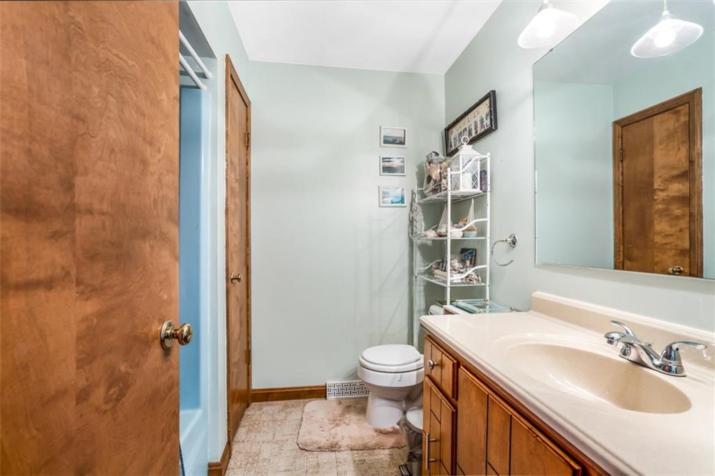 1502 Old Princeton Road New Castle, PA 16101 - Photo 14 of 17 Gallery Image 14