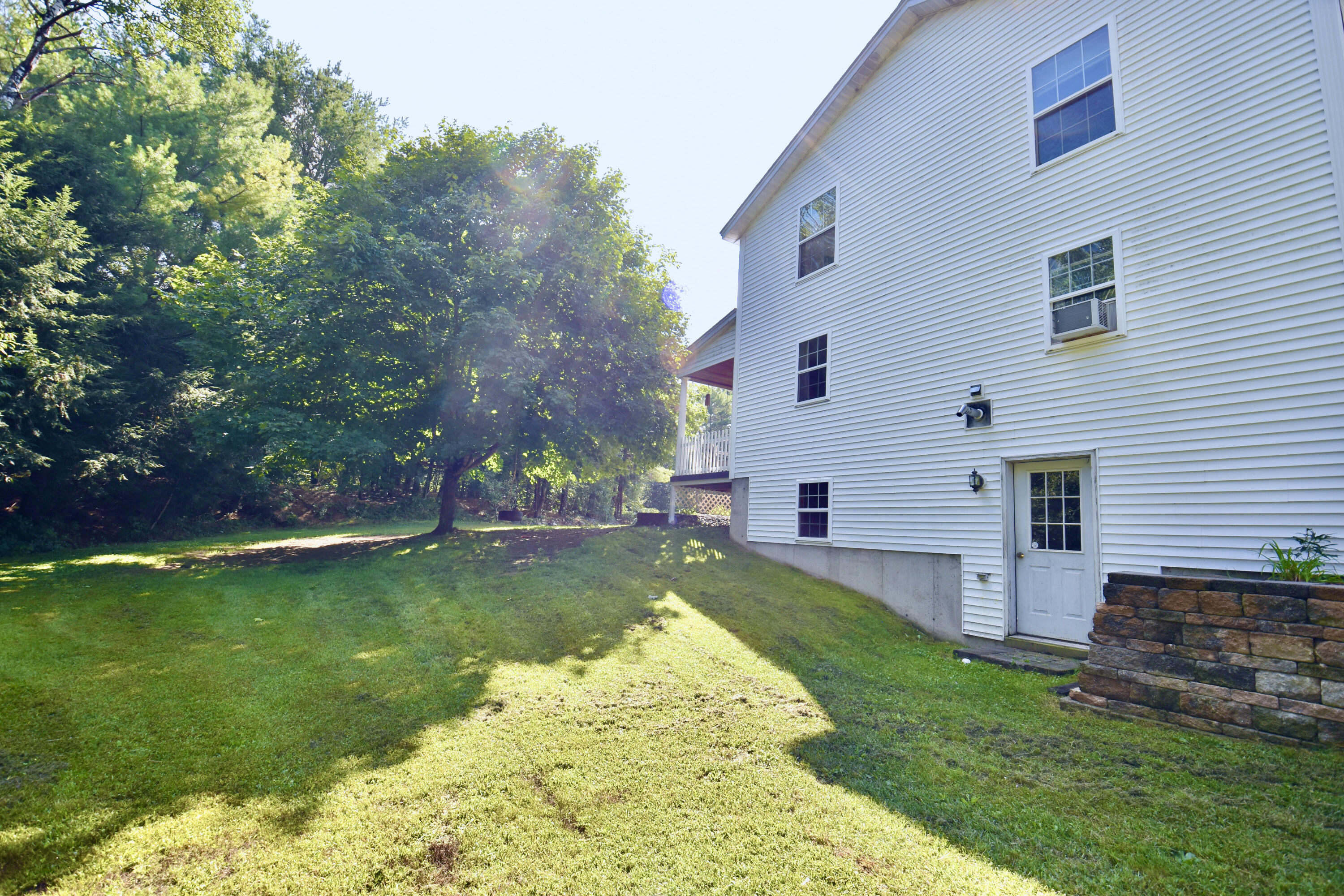 111 Gebung Road Alfred, ME 04002 - Photo 10 of 46 DSC_0021