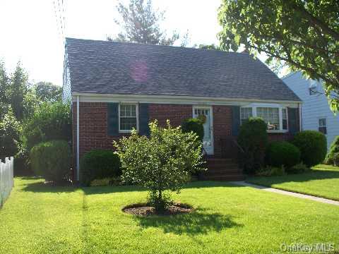 2147 Pine Street Wantagh, NY 11793 - Photo 1 of 1